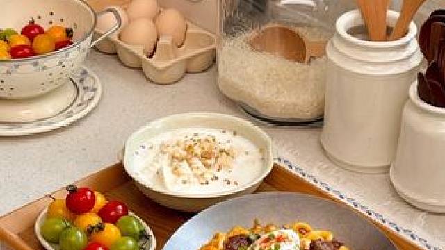 厨房日记辣咖喱牛肉乌冬面酒酿冰豆花 #在家做美食 #美食vlog #沉浸式做饭 #