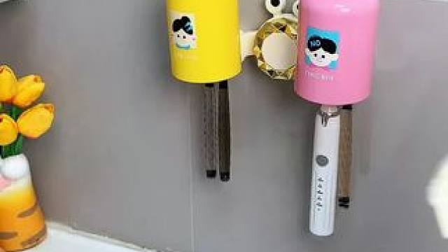 螃蟹牙刷置物架 终于找到这款可爱螃蟹牙刷置物架，大容量，杯子倒扣沥水干净清爽#牙刷置物架 #卫生间好