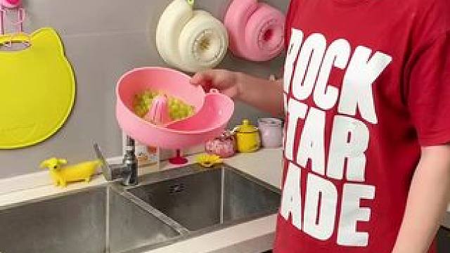 蜗牛自动清洗篮 蜗牛自动清洗篮，有了它，以后洗水果可就太方便了，自动洗干净还能自动沥水，#沥水篮  