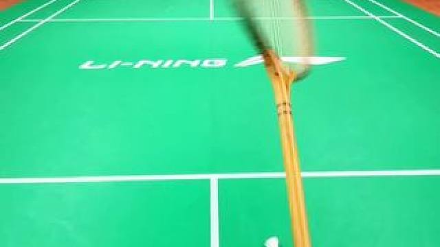 这个杀球已经超过90%的业余球友了吧！#羽毛球杀球 #浦锐狂徒700