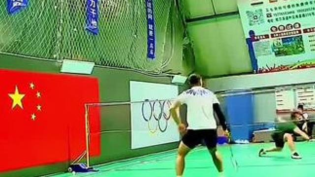 来自华赛龙 神斧80的进攻。