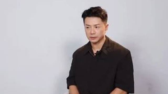 段奕宏新剧《扫毒风暴》正在东方卫视热播，#段奕宏 坦言被角色打动，必须演好缉毒警！#东方新娱乐  #