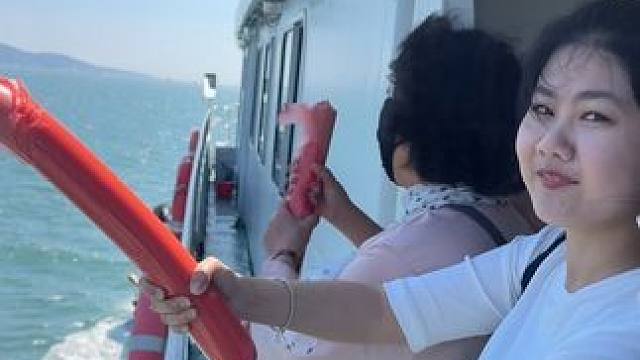 别人喂鸟的肠VS我喂鸟的肠！ #威海 #海鸥