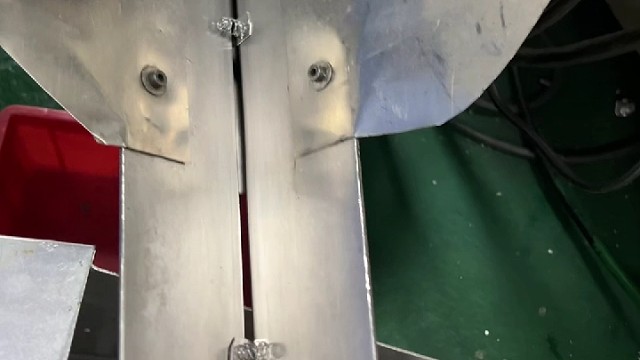 通用5号电池弹片，可用于电子锁，电器，玩具，医疗机械等