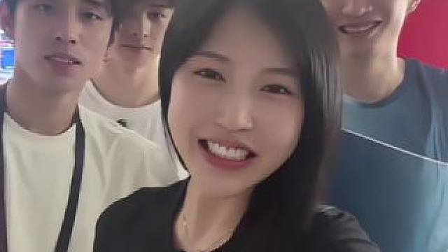 大家想看谁 #羽毛球 #西安林丹杯 #爱梨 #e人球会