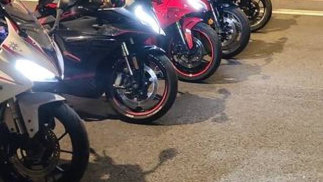 从晚上拍到凌晨  辛苦各位了#机车 #女骑 #机车摄影 #热爱机车热爱生活 #机车小姐姐