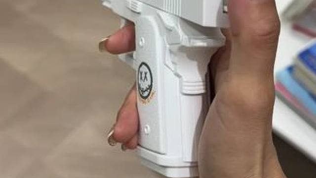 太太太太好玩了哈哈~ #玩个很新的东西