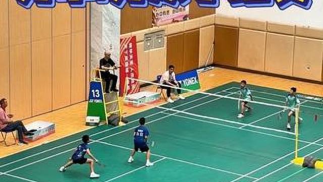 江西省男双.男单小组赛进行中～ #羽毛球 #廖百川 #百川联名冲击之刃