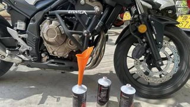 本田CB500F更换日本町肽机油，SP级别不是一般的好用