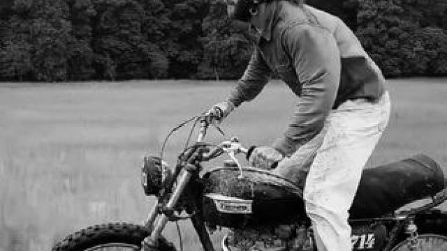 可是妈妈，人生是旷野啊
#复古机车 #身体和灵魂总有一个在路上 #自由和快乐 #老凯旋 #凯旋摩托