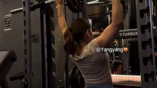 解锁引体前先退阶好好量变 #健身 #健身女孩#引体向上女生