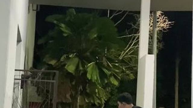 悲剧了#男人的快乐就是这么简单 #享受羽毛球带来的快乐