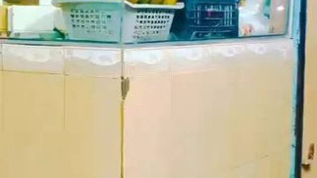 外国人太好玩了 街头整蛊路人+ #街头整蛊 #整蛊路人 #笑一笑十年少