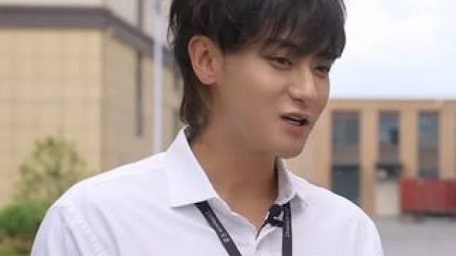 他真的在用心做安全可靠的产品诶 #黄子韬 #黄子韬厂长汇报卫生巾工厂进展 #星厂牌燃计划