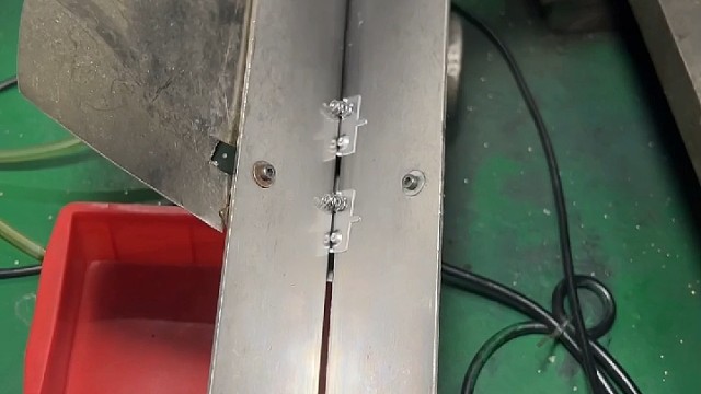 5号电池弹片，适用于玩具，小家电，电子称等电子行业