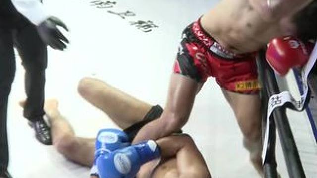 腿被我捞住？锁头套餐安排！还有啥念想？#椒王风云 #自由搏击 #格斗