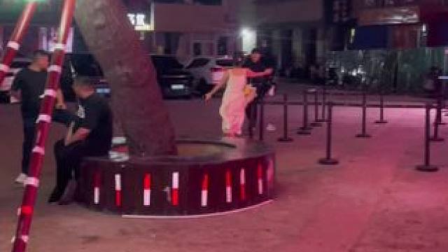 太想知道他过的怎么样了 于是跨越了800公里去找他#久别重逢#大学#白月光的杀伤力