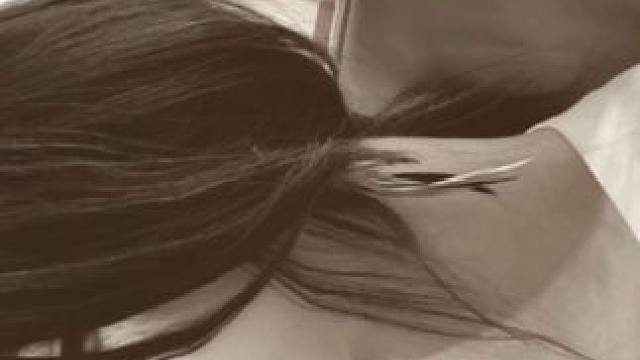 从我第一次 第一面见到你开始
我的脑袋就空的就像一张白纸#慢动作