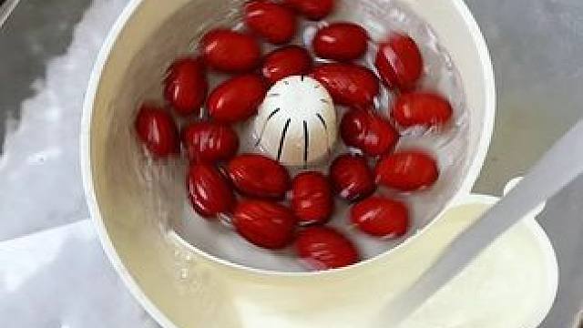 蜗牛自动清洗篮 有了它，以后洗水果可就太方便了，自动洗干净还能自动沥水，#沥水篮  #厨房好物  #