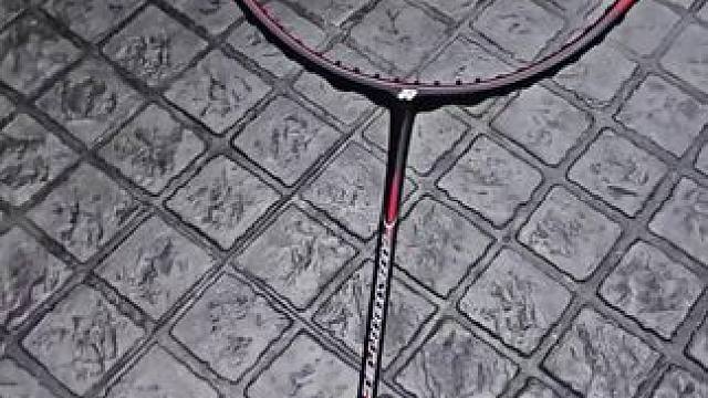 这把香不香#羽毛球 #尤尼克斯#羽毛球拍