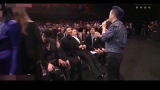 哈林采訪張學(xué)友名場(chǎng)面。