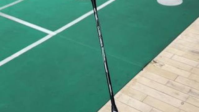 简直是摸鱼神拍！波力9001新色 #羽毛球 #羽毛球拍推荐#波力9001