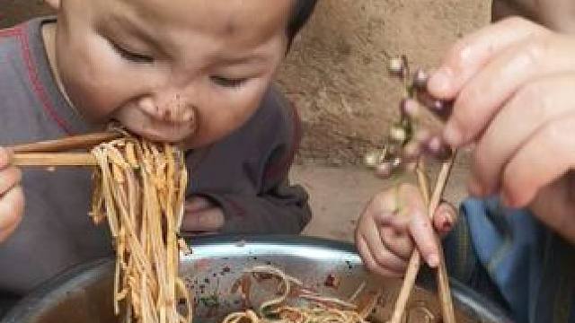 今天的凉米线有食欲。#农村娃