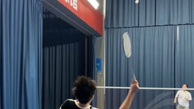 兄弟和女生打球vs兄弟和男生打球#川崎螺纹钢#羽毛球 #剧情