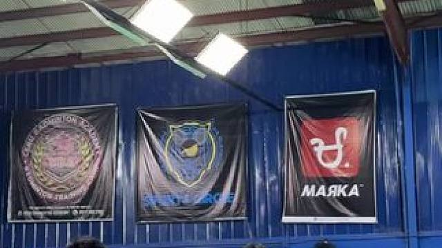 你应该打得过#羽毛球 #羽毛球双打#精彩瞬间