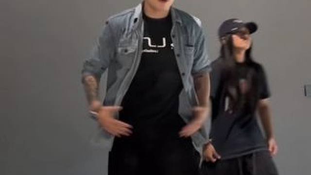 #原创编舞 #小五编舞 迟到的两难会有我的一版#两难 #04 #编舞