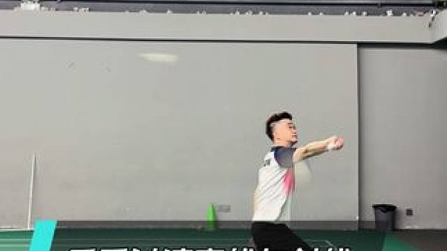反手过渡直线与斜线的区别？1个动作让你轻松过渡斜线！ #羽毛球教学 #羽毛球培训 #反手过渡斜线 #