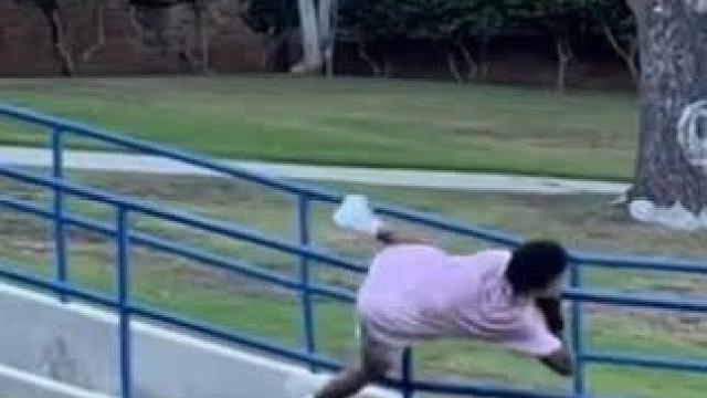 Nyjah最新内容即将出炉，DISTRESS！#XGAMES  #滑板  #极限运动