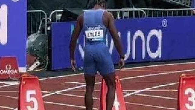 莱尔斯调试起跑器1分钟纯享版
#田径 #比赛现场 #短跑 #莱尔斯