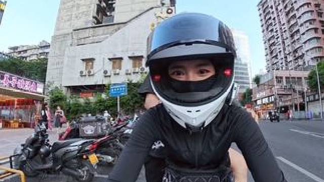 当十几万公里老司机第一次坐仿赛后座 一路上闹麻了！#女骑 #摩托车 #机车日常 #无极RR660S