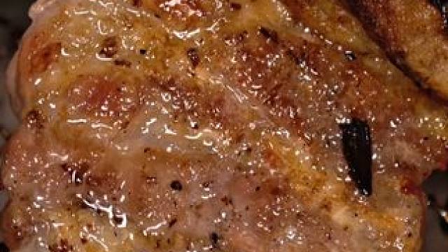 幸福就是深夜的一顿香香的烟火烤肉 #夏夜烟火小店好chill #烟火气是中国城市的舒适区 #寻味烟火