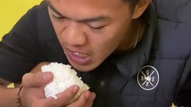 哈哈非洲嘟嘟困来了 #我是吃货 #太好吃了 #真好吃 #搞笑美食 #香啊造啊