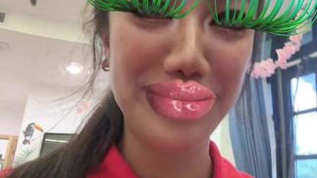 #亚洲肯豆妆教程 #人老了膝盖痛怎么办 #jet2holiday