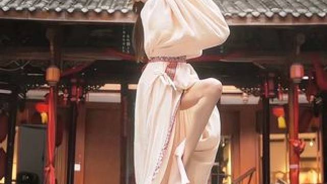 这一剑惊艳你了吗？#古典舞 #牵丝戏 #剑舞 #古风变装