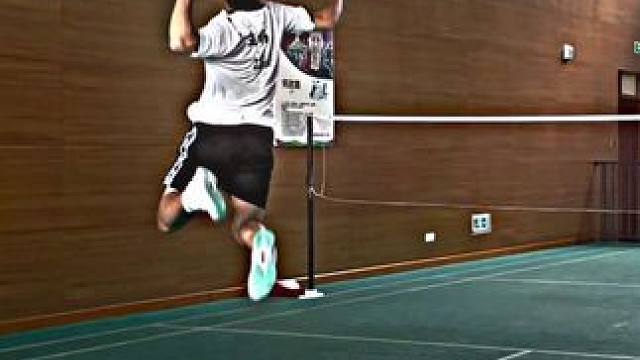 在学校遇到福建省冠军怎么办！！！快艾特你的朋友来看看！！！#羽毛球#校园 #羽球忍者