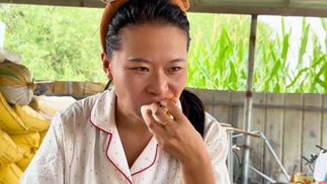 #妈呀太香了 #农村美食记录生活 #家乡特产好吃的 #真好吃