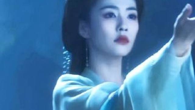 她的身上真的有一种很神性的感觉！#安利 #白鹿 #李青月 #神性 #镜头美学