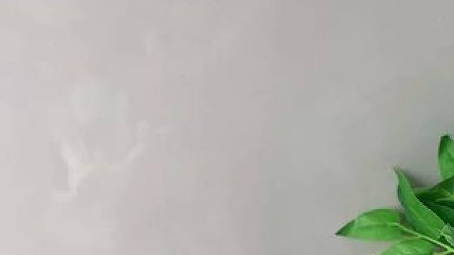 六爪挂钩 这个六爪挂钩真的太好用了，一个就能顶六个衣架来用，拿取方便，一目了然#挂衣架 #六爪挂钩 