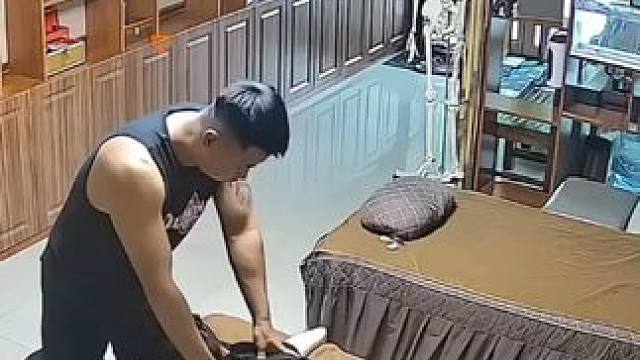 按摩得学（小黑先生）#按摩 #spa