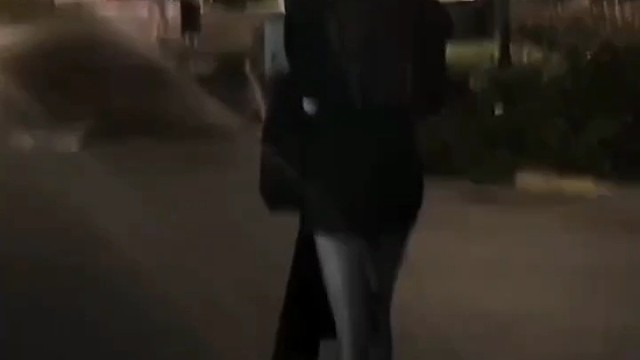 今晚的风那么大，怎么没把你吹来我身边