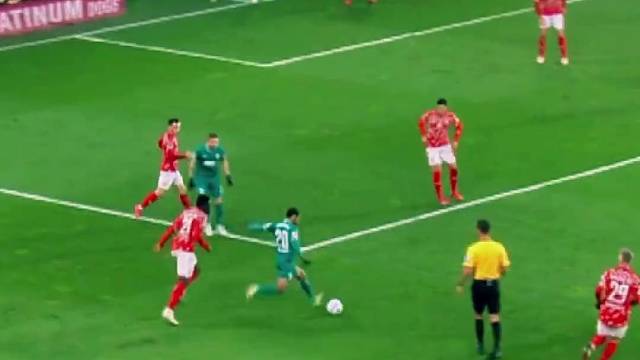 过程全错，结果全对！