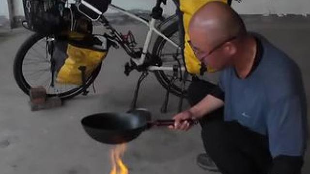 骑行四川，天气闷热找个豪华星级露营地休息，晚上煮个莲子绿豆汤 #骑行vlog #户外生活 #户外露营