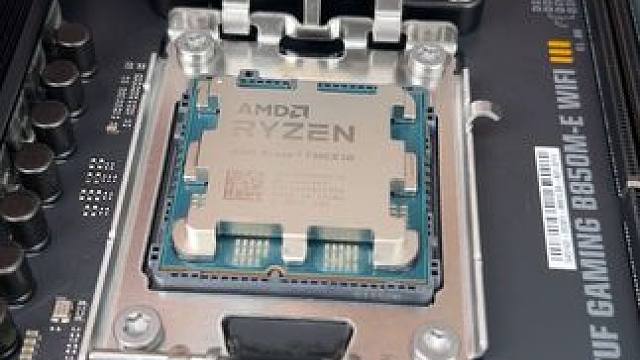 黑色主机海景房不带显卡，你们说值不值得入手呢 #diy电脑 #电脑装机