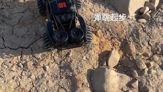 没有男生会拒绝这么酷的遥控玩具吧~ #有男生会拒绝这个玩具吗 #酷炫