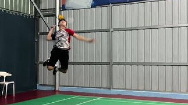 细到0.61mm的线都没断，那你和她为什么呢？#羽毛球 #羽毛球单打 #杀球 #羽毛球线推荐 #炬鑫