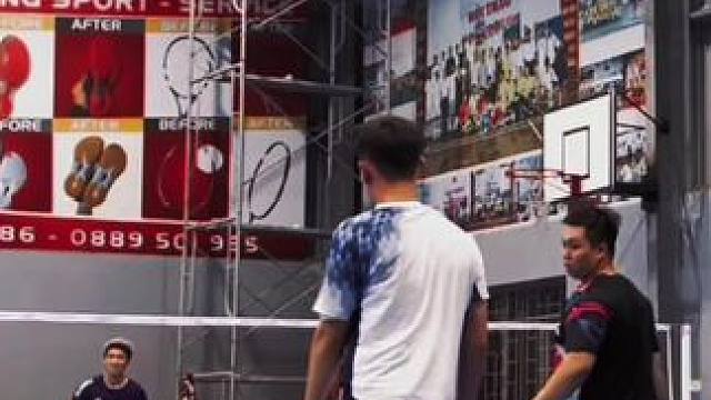 男生在球场上这个时候最帅#杀球#羽毛球#打羽毛球#享受羽毛球带来的快乐